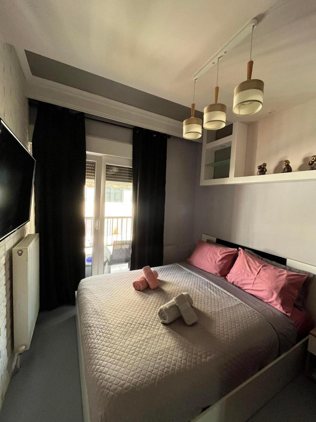 Vip Apt. Pezodromos Kalamarias Thessaloníki Exteriör bild
