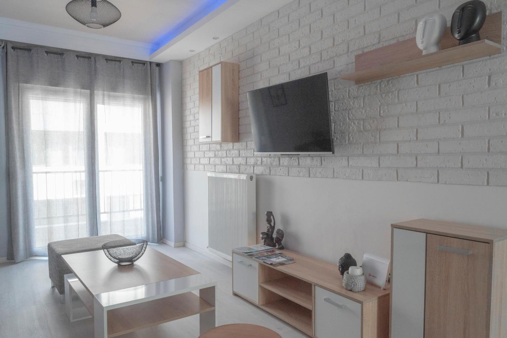 Vip Apt. Pezodromos Kalamarias Thessaloníki Exteriör bild